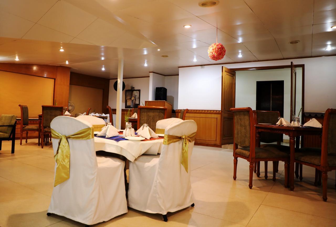 Hotel Baljees Regency Shimla Zewnętrze zdjęcie