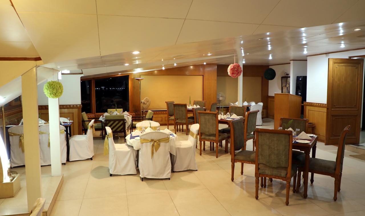 Hotel Baljees Regency Shimla Zewnętrze zdjęcie
