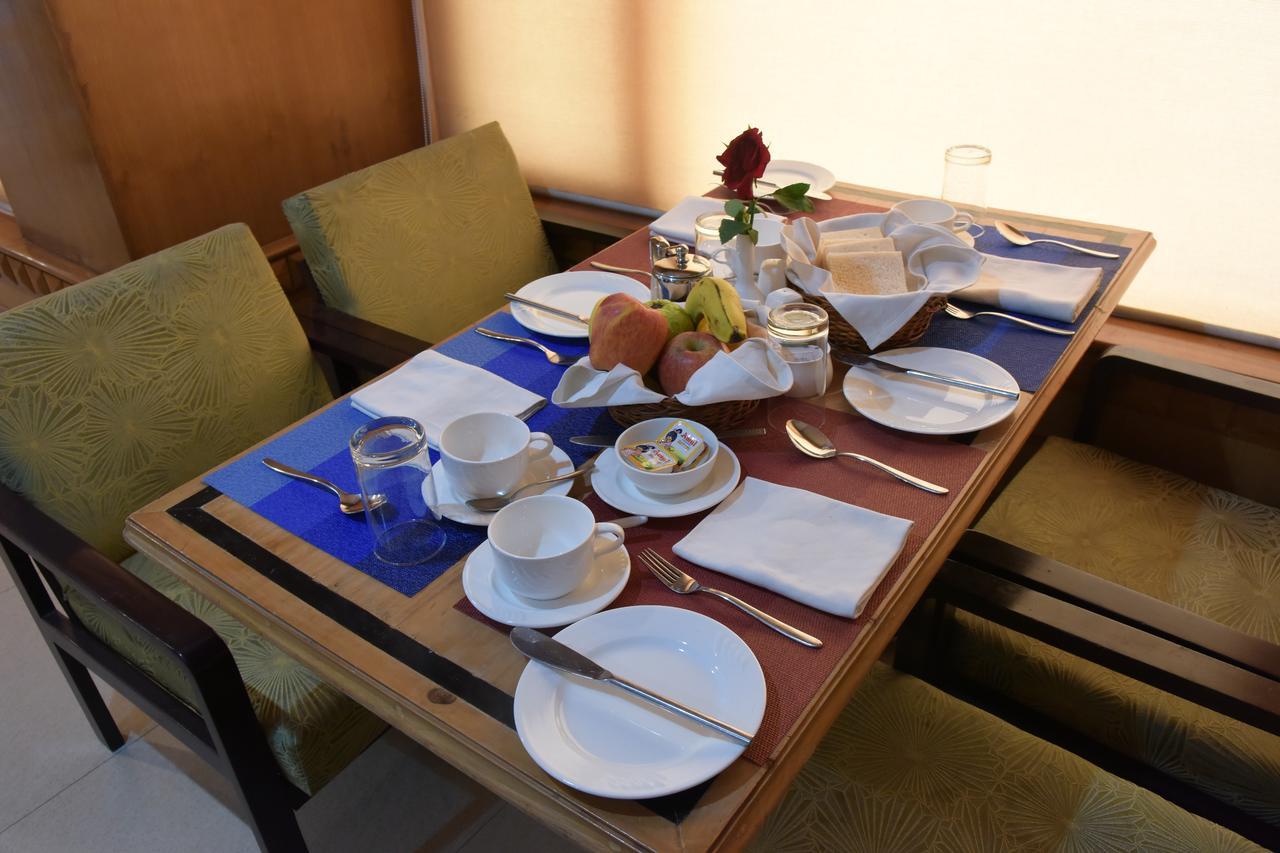 Hotel Baljees Regency Shimla Zewnętrze zdjęcie