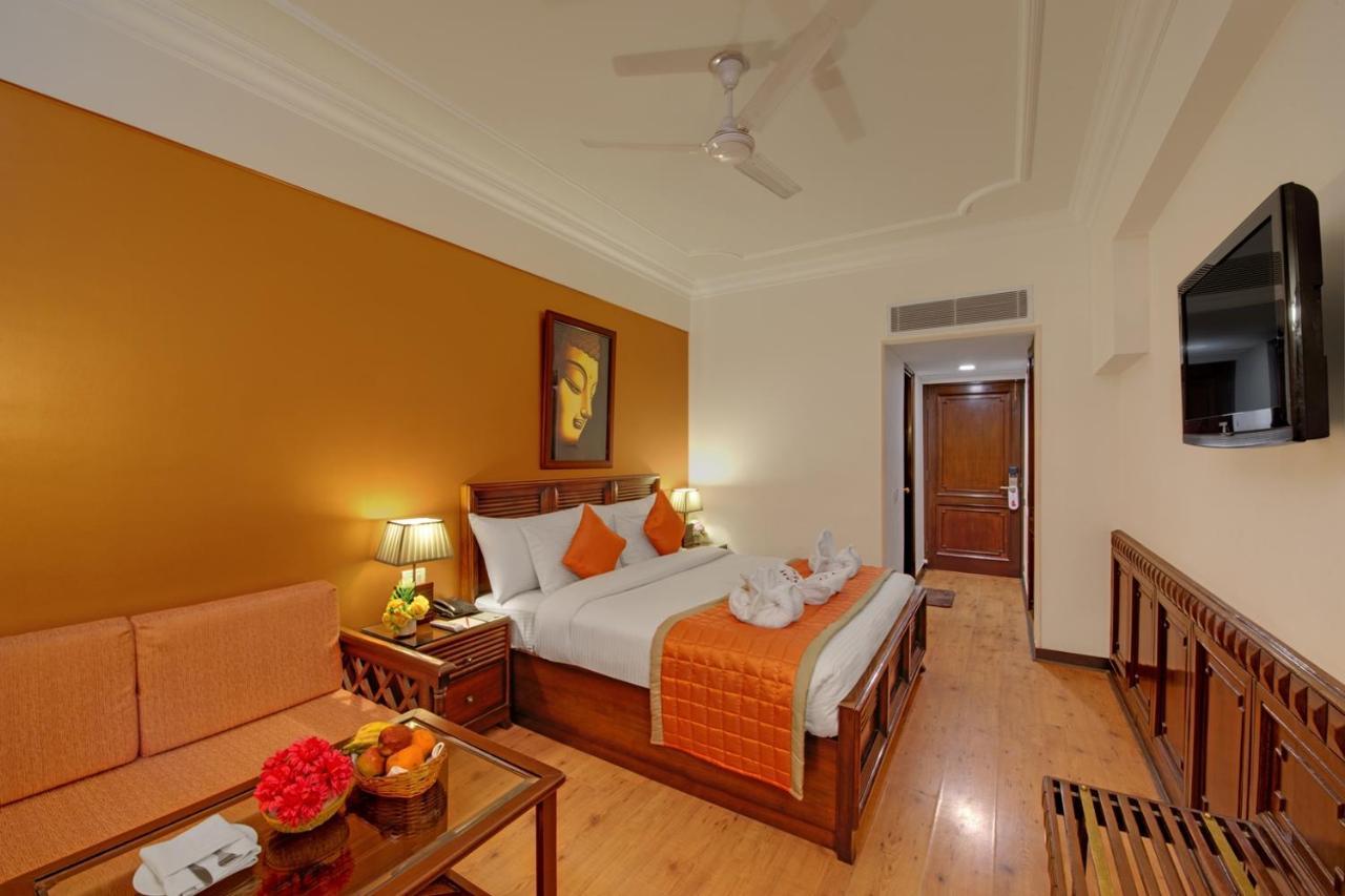 Hotel Baljees Regency Shimla Zewnętrze zdjęcie